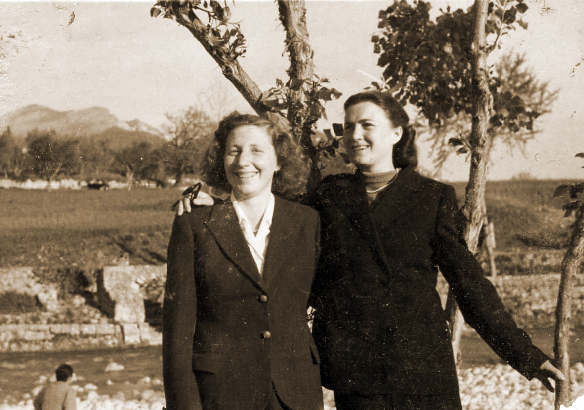 1953